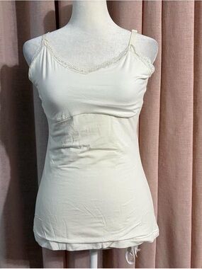 Maidenform Camisole with Lace Trim Shapewear Form Fitting